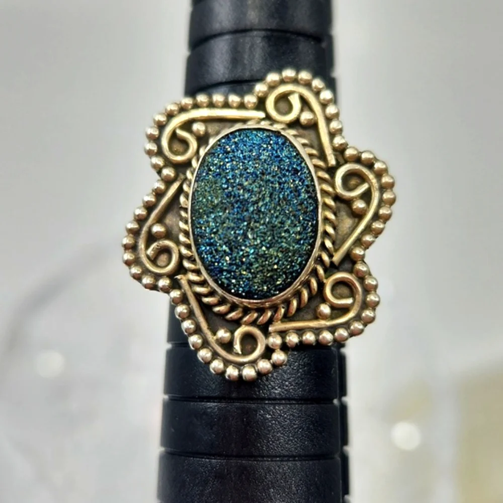 Vintage Sterling Silver Ring with Blue Druzy